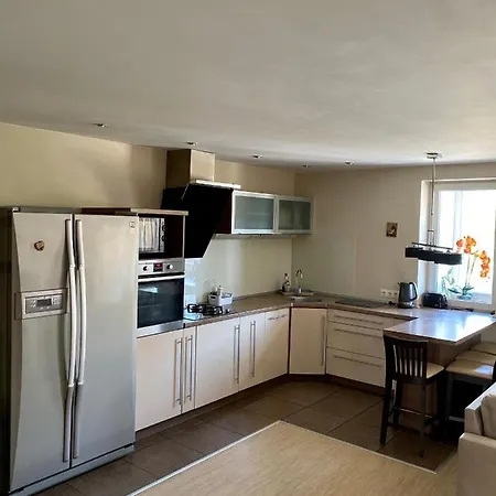 Vasaros Apartamentai *
